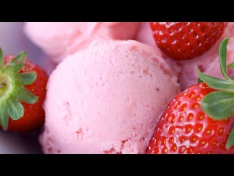 ビニール袋で作る自家製アイスクリームの作り方 (How to Make Homemade Ice Cream in a Plastic Bag)