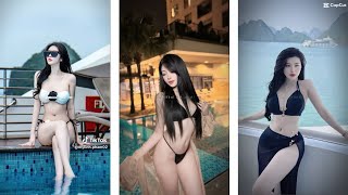 Những Cô Nàng Bikini ? 