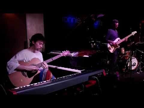 Thumbnail for Jacob Collier Quartet - Hideaway (Live at Ronnie Scott's) by Stian Carstensen