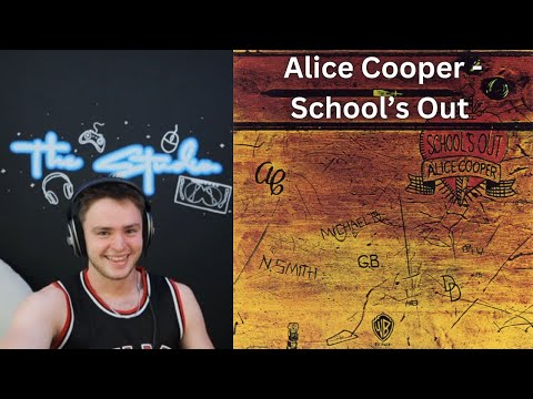 My First Time Listening To Alice Cooper - School's Out!!!