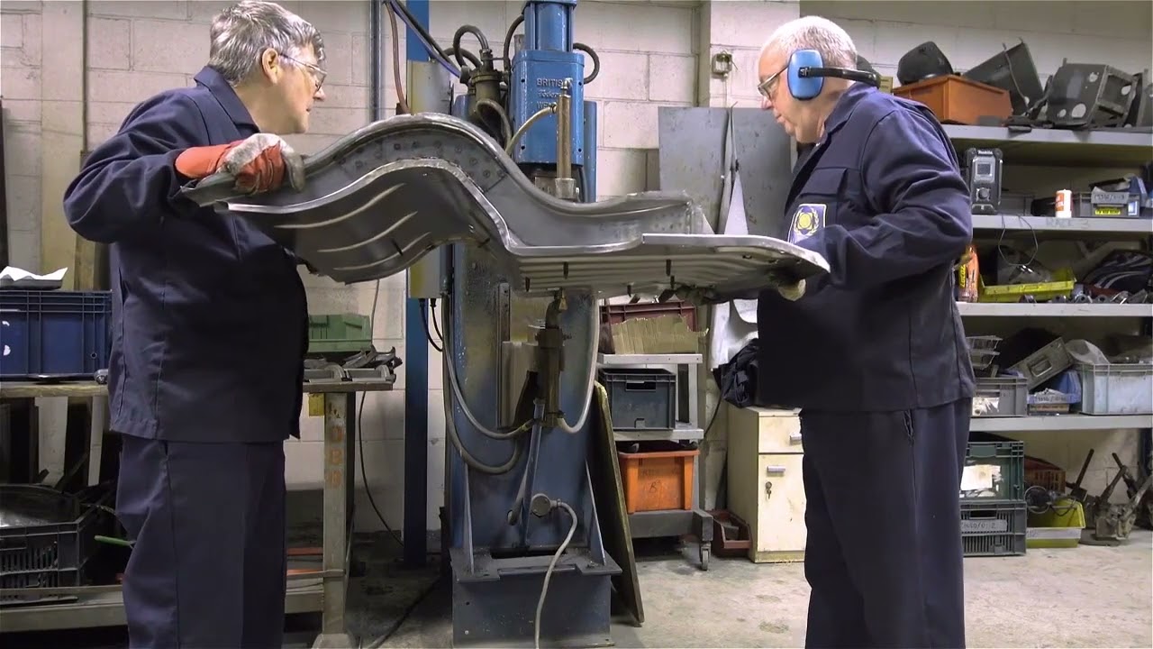 MG Midget Bodyshell   Bodybuilding