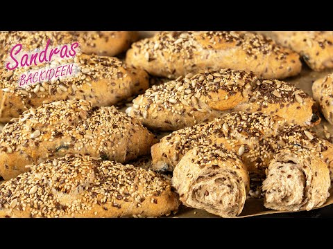 Bake your own grain rolls – simple, healthy rolls for every day!