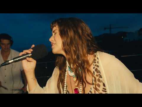 Sofia Reyes - WYKYK - Garage Sessions from Casa Bresh