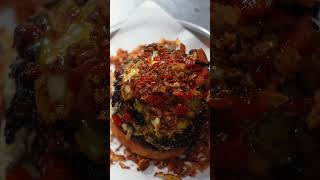 Social Media Content: Doc's Burger – Ein spektakuläres visuelles Fest des Gourmet-Geschmacks