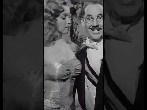 MARILYN MONROE AND GROUCHO MARX IN ‘LOVE HAPPY” (1949). #marilynmonroe #grouchomarx #funny #comedy