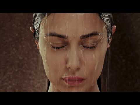 Layla Kardan - Underwater