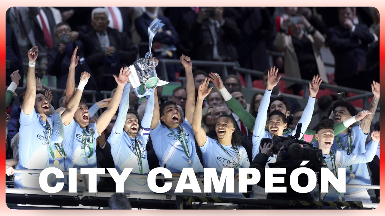 ¡LOS FESTEJOS Y EL MOMENTO EN EL QUE MANCHESTER CITY LEVANTA LA CARABAO CUP!