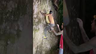 Video thumbnail: Vulva, V3/4. Cocalzinho de Goiás