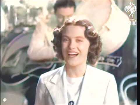 See How They Run - Oscar Rabin And Band  with Beryl Davis