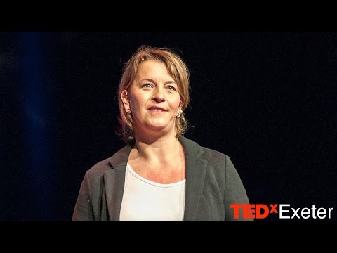 Fiona Is Responsible For Presenting Data