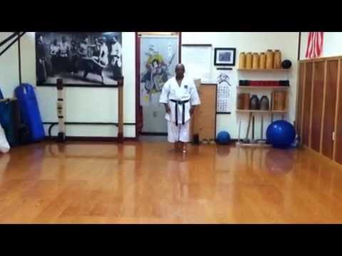 Yamanni ryu bo kata - The  Kobukan (www.tucsonkarate.net)