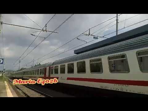 Intercity 1528 Palermo-Roma Termini E403 in livrea sun