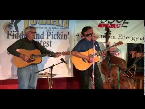 2014-05-31 Open Picking   Tom Dillon (Guitar) - Julian Fiddle Contest 2014