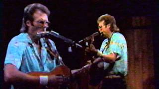 Tom &quot;T-Bone&quot; Stankus sings &quot;Stranded on a Sandbar&quot; by Jimmy Buffett