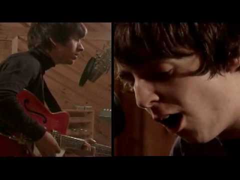 The Last Shadow Puppets - The Chamber