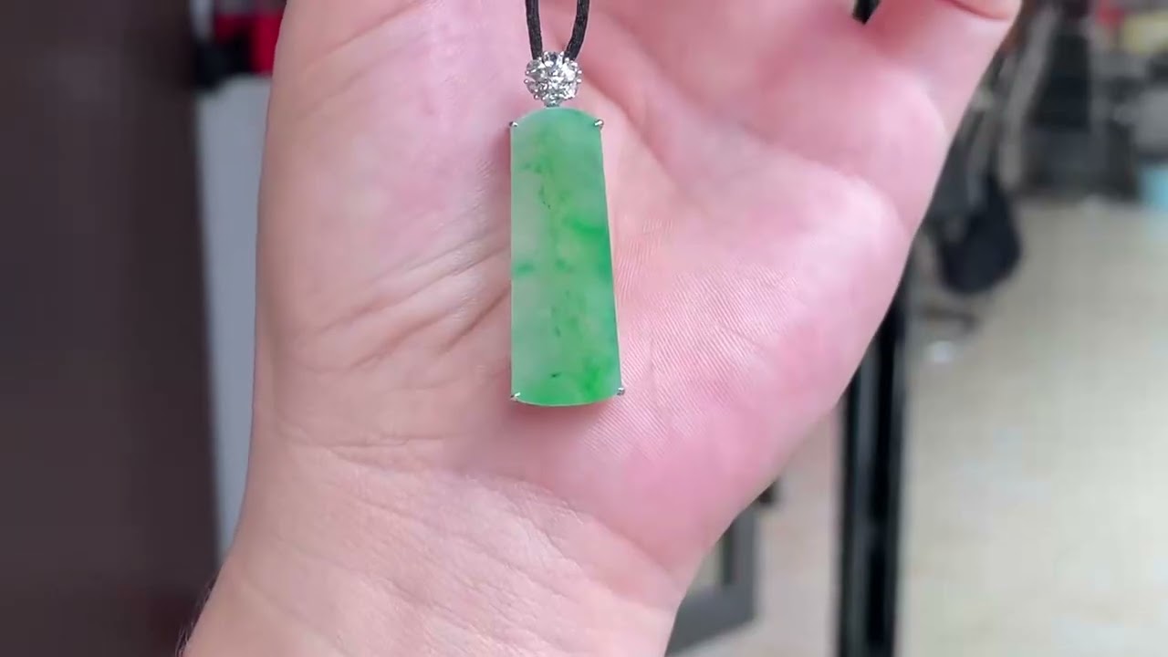 Core-Ice Green Floating Petal Pendant