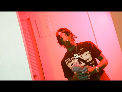 Lil Quise - Run into me ( Official music video )