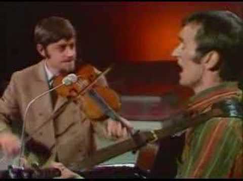 Martin Carthy "Byker Hill" with Dave Swarbrick
