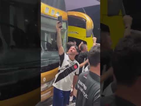 Muitos Vascaínos de outros estados a caminho do Maracanã, para assistir o VASCÃO.🙏💢➡️🏆