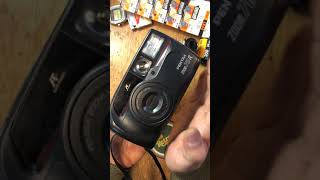 Video thumbnail for Pentax zoom 70R 펜탁스 줌 70R 사용법 자동 카메라 필름 넣는 법 by 아빠는힙스터