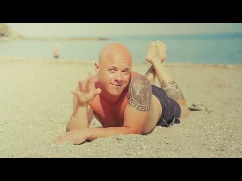 iPantellas! RICCHI VS POVERI AL MARE - iPantellas