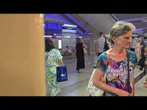 Metro Line M4 Budapest full journey from Kelenföld Vasútállomás to Keleti pályaudvar