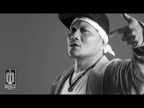 Iwa K - Batman Kasarung (Official Lyric Video)