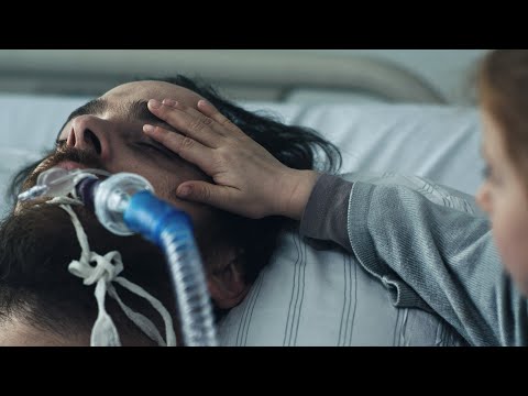 無法理解生死的女兒，想像父親在遙遠的月球。《直到世界邊緣》眼淚直忍不止｜原創娛樂 Creative Century Ent.