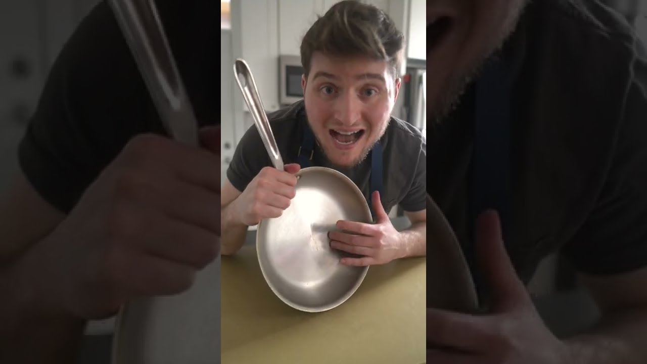 Stainless Steel Pans vs. Nonstick: What's the Difference #shorts