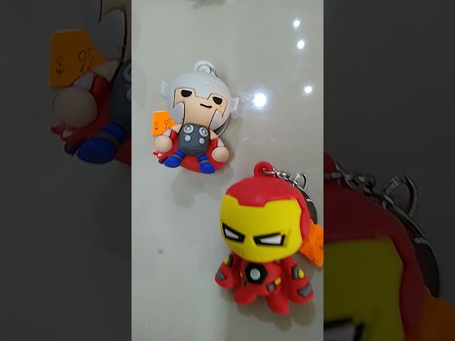 Vídeo relacionado con HSAJS Llavero de Goma Deadpool Juguetes para Niños y Adultos Fans de Marvel Regalos para Familiares y Amigos Regalo Creativo