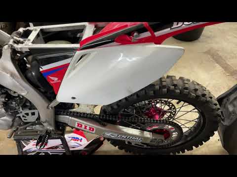 Honda CRF 450, R, Backfire Threw Exhaust, Pops Threw Carburetor, Loose Timing Chain, Bad Tensioner