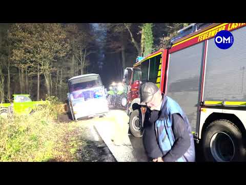 Feuerwehr Lastrup muss Bus aus Graben bergen