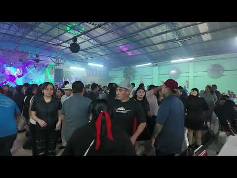 BAILANDO AL RITMO DE "AMORES DE MONTAÑA" - VELOZ DE LA SIERRA