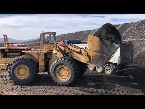 Caterpillar 992B Wheel Loader Loading Coal On Trucks - Melidis SA