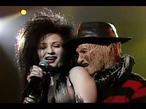 Alaska Y Dinarama - Mi Novio Es Un Zombie [DJK VIDEO]