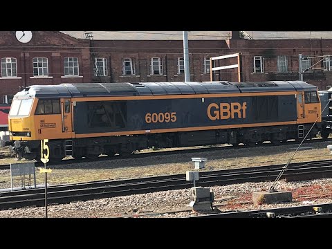 60095 GBRF pass through Doncaster railway station