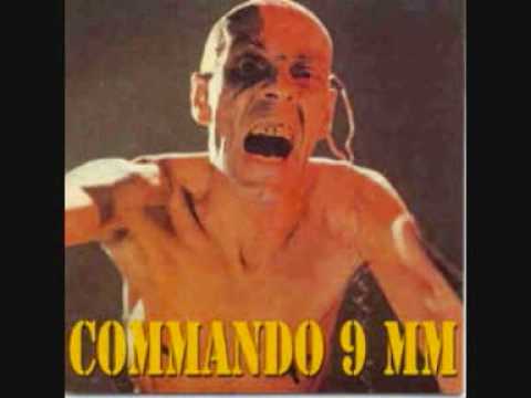 Commando 9mm - Chica Medicinal