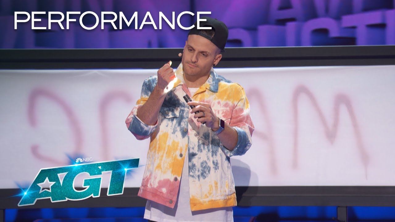 Dustin Tavella and Sarah Hyland Surprise the Judges With Incredible Magic | AGT 2022 thumbnail