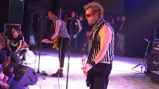 The Toy Dolls - I've Got Asthma (Zikenstock Festival 2013 France) [HD]