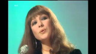 Esther Ofarim - Morning has broken (live, 1972)