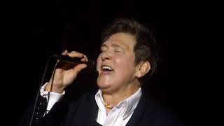 Landmarks Live In Concert - k.d. lang Ingénue Redux Live At The Magestic Theatre Trailer