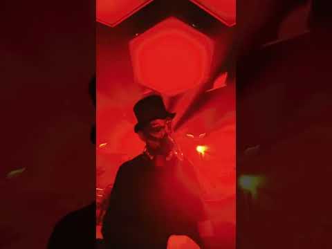 Claptone playing 'Como Shakira' by HUGEL & Nfasis at Pacha Ibiza 🔥 #shorts