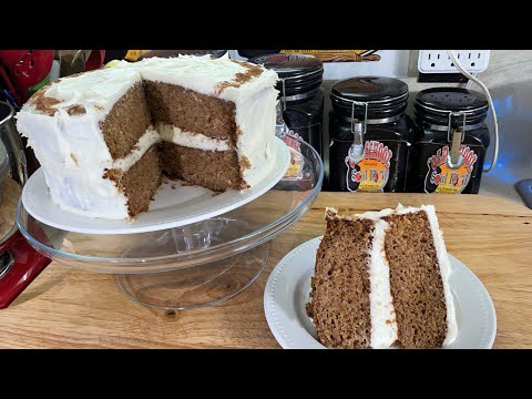 A PERFECT LAST MINUTE EASY CAKE FOR THE HOLIDAYS/OLD SCHOOL LAYERED SPICE CAKE/HAPPY THANKSGIVING