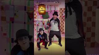 Spooky  Scary Skeletons and The Monster Mash from Halloween Howls by Andrew Gold Song Remix