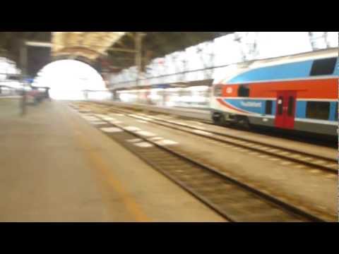 Příjezd City Elefanta na Os 9926 do stanice Praha hl. nádraží