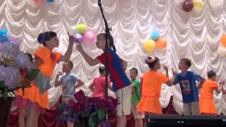 preview picture of video 'танцевальный номер Шелаевской СОШ на праздничном концерте в честь Дня Победы'