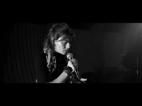 Morenica - La Complainte de la Blanche Biche (live)