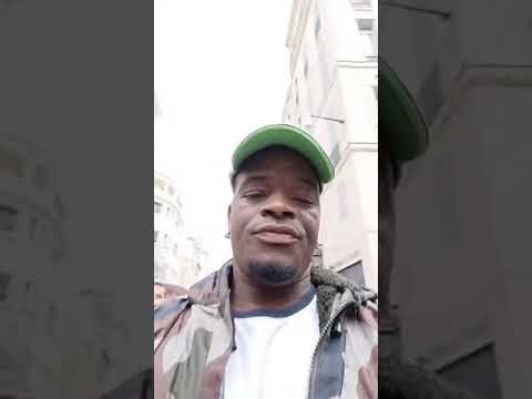 bijou d'afric : On lâche rien Macron tu ne va pas dormi tranquille