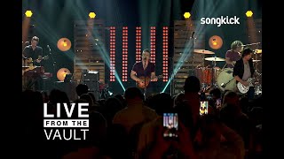 Hunter Hayes -  Saint Or A Sinner [Live From The Vault]
