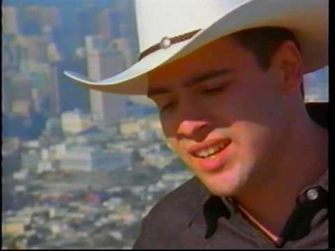 Bobby Pulido │ DESVELADO (Video Oficial HD 1080p)